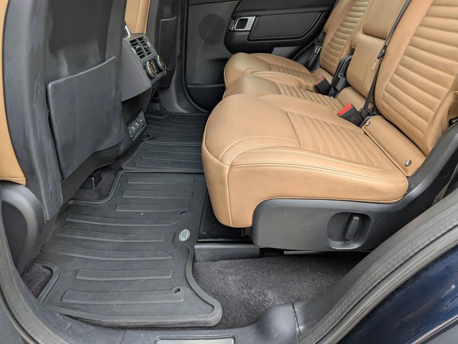 2022 Land Rover Discovery P300 S