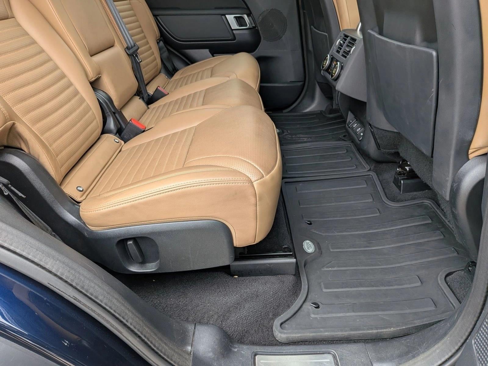 2022 Land Rover Discovery P300 S