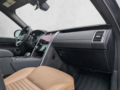 2022 Land Rover Discovery P300 S