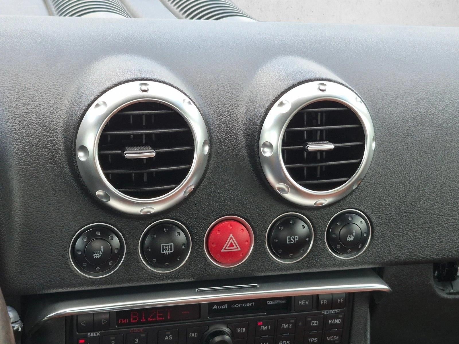 2001 Audi TT Base