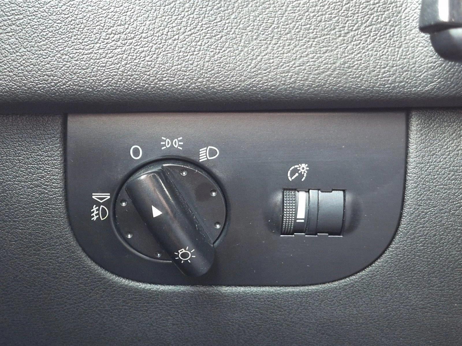 2001 Audi TT Base
