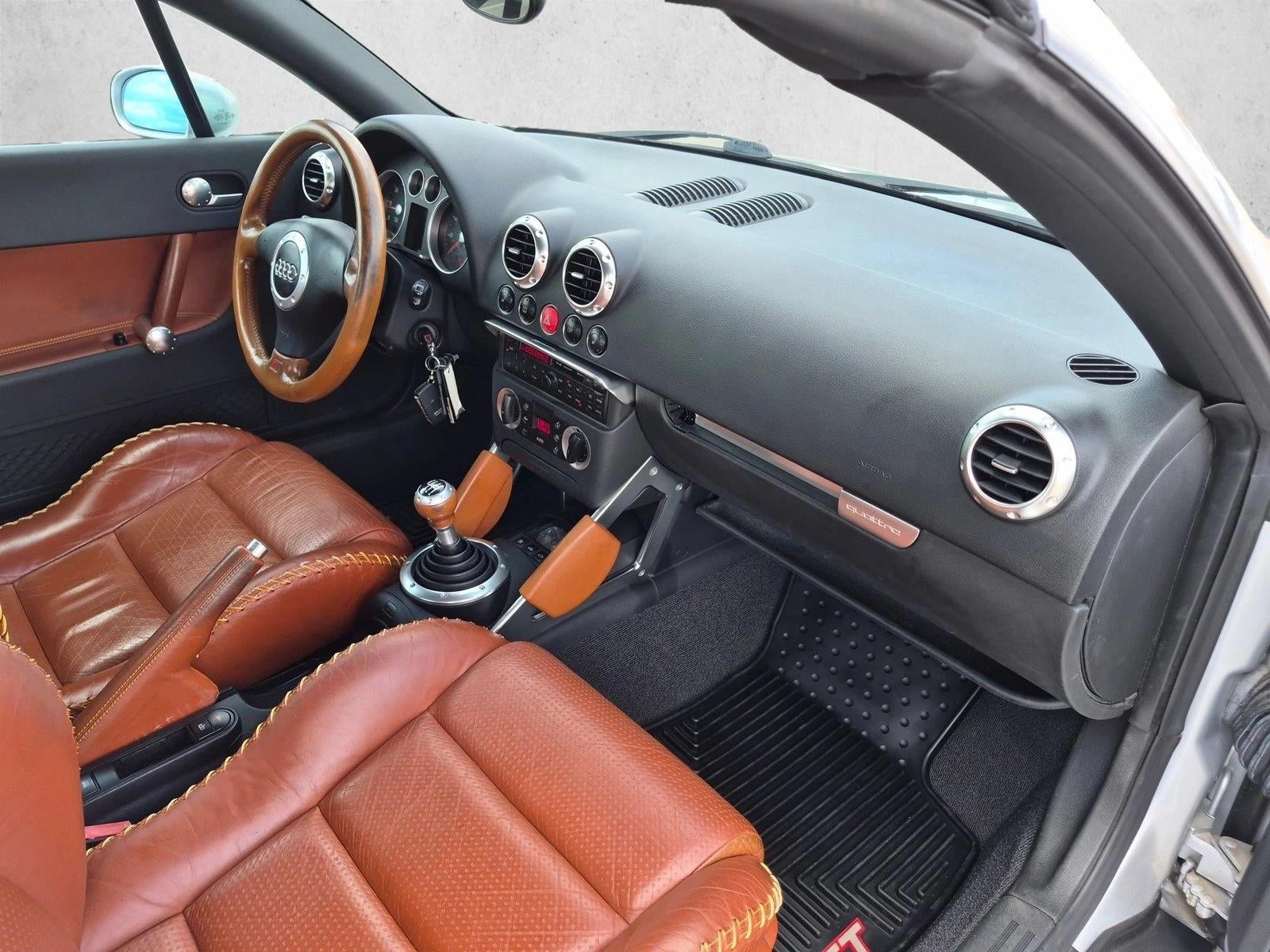 2001 Audi TT Base