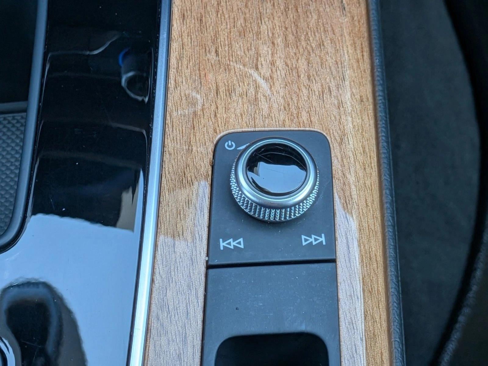 2023 Audi Q5 Premium 40 TFSI quattro