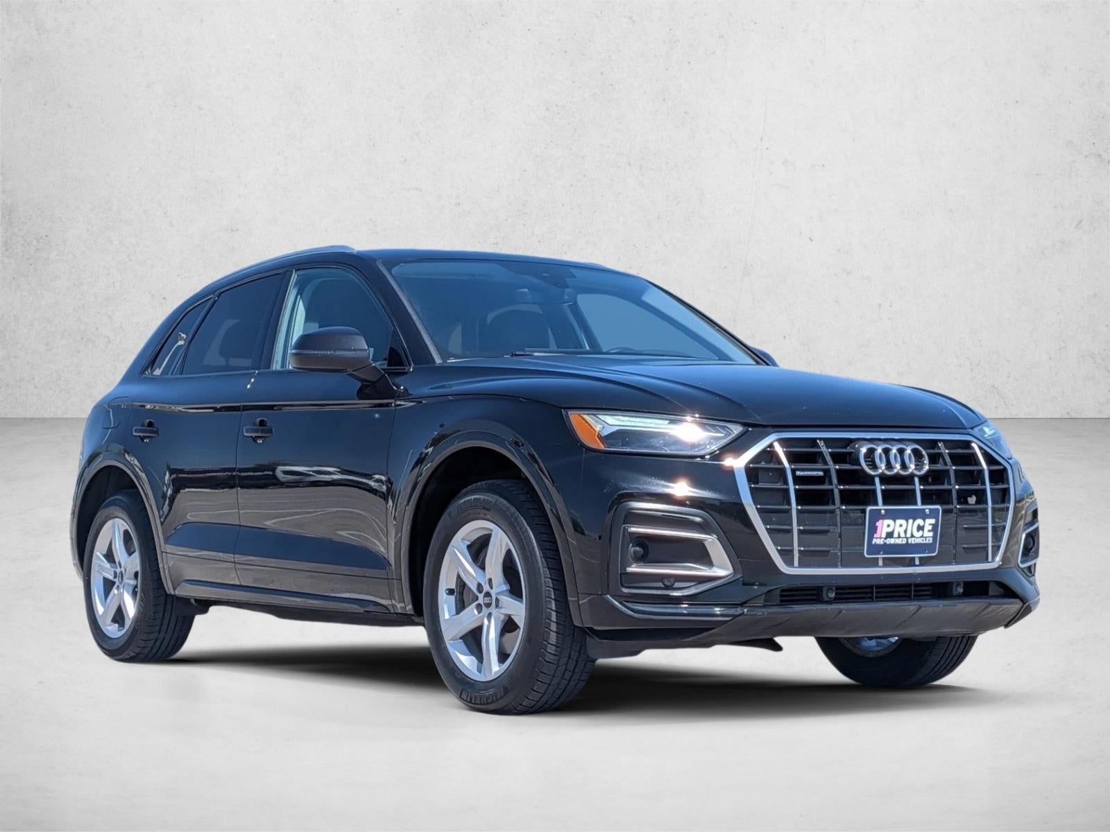 2023 Audi Q5 Premium 40 TFSI quattro