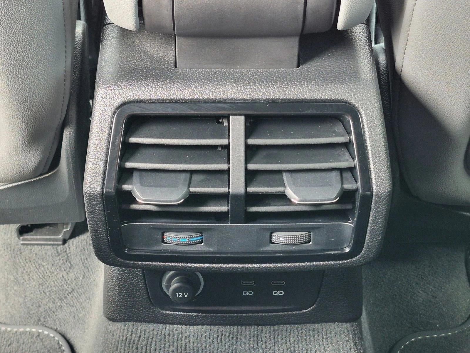 2024 Audi Q3 S line Premium 45 TFSI quattro