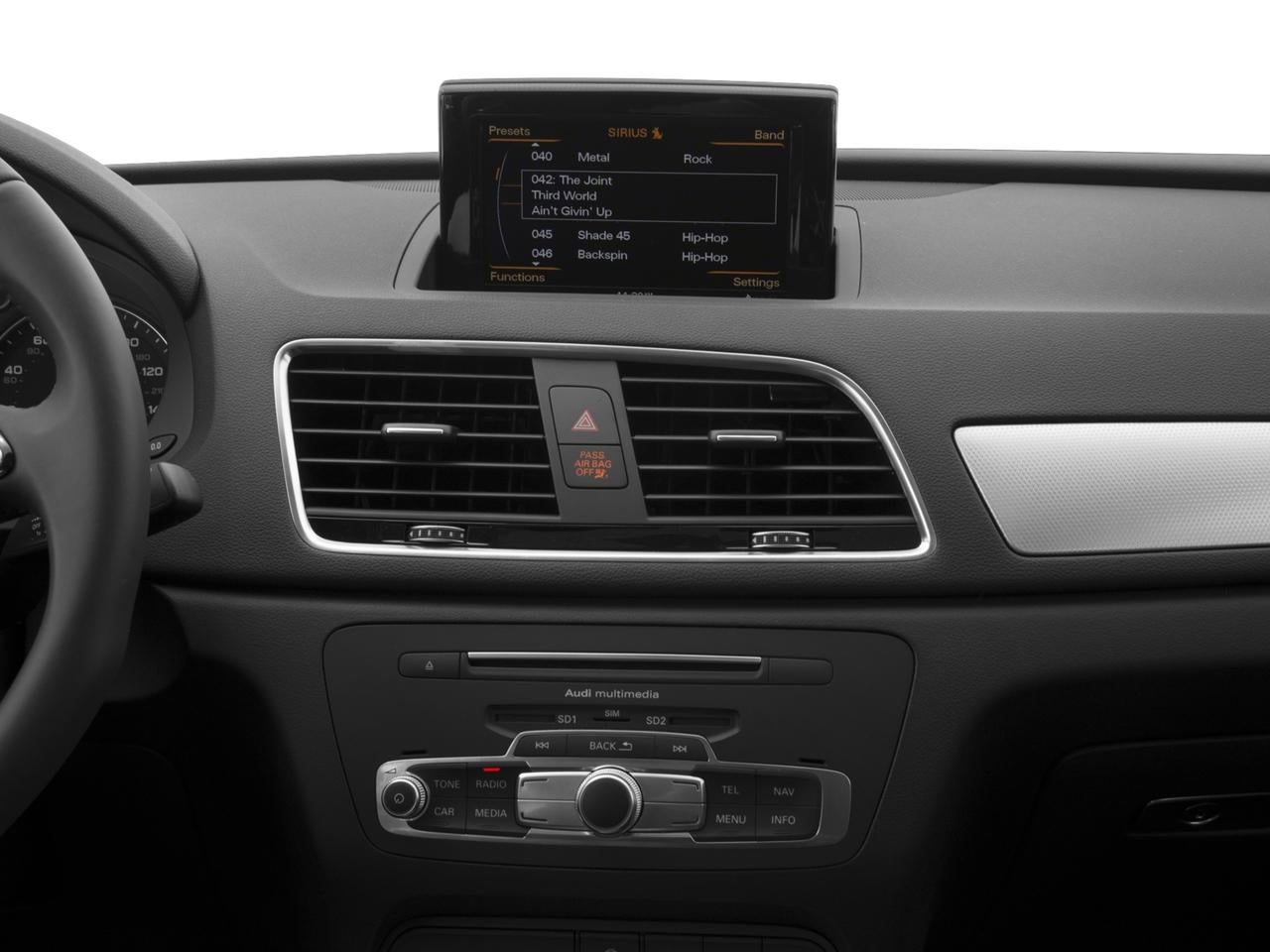 2016 Audi Q3 quattro 4dr Prestige