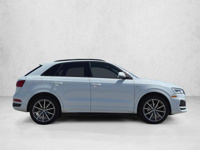 2018 Audi Q3 2.0 TFSI Premium Plus quattro AWD