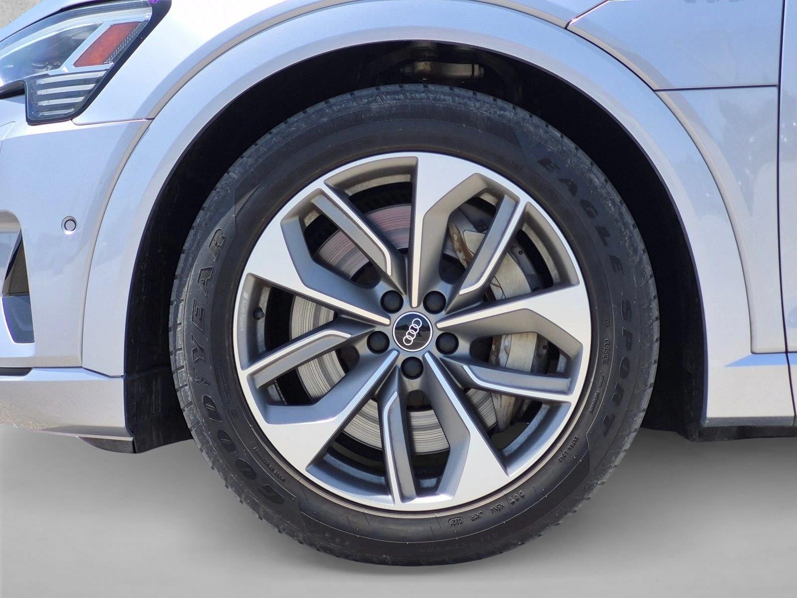 2021 Audi e-tron Premium Plus quattro