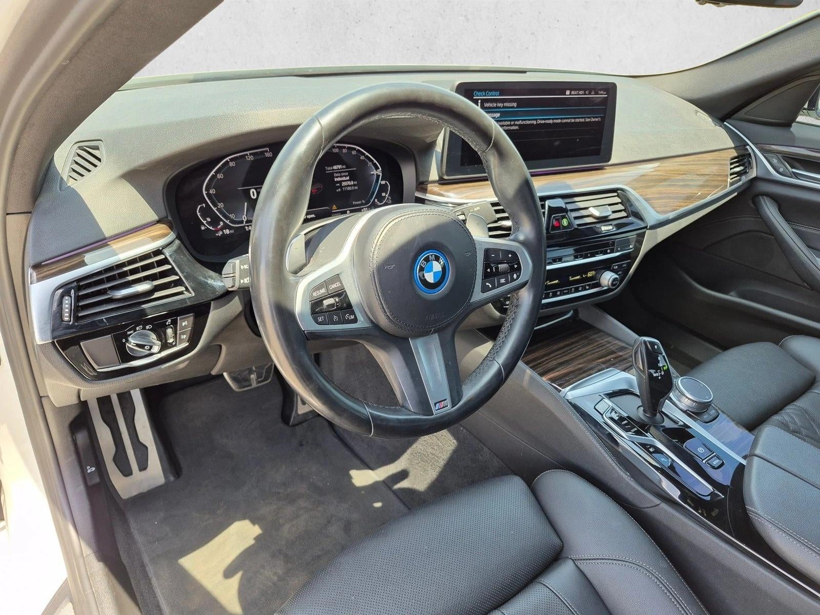 2022 BMW 530e Plug-In Hybrid