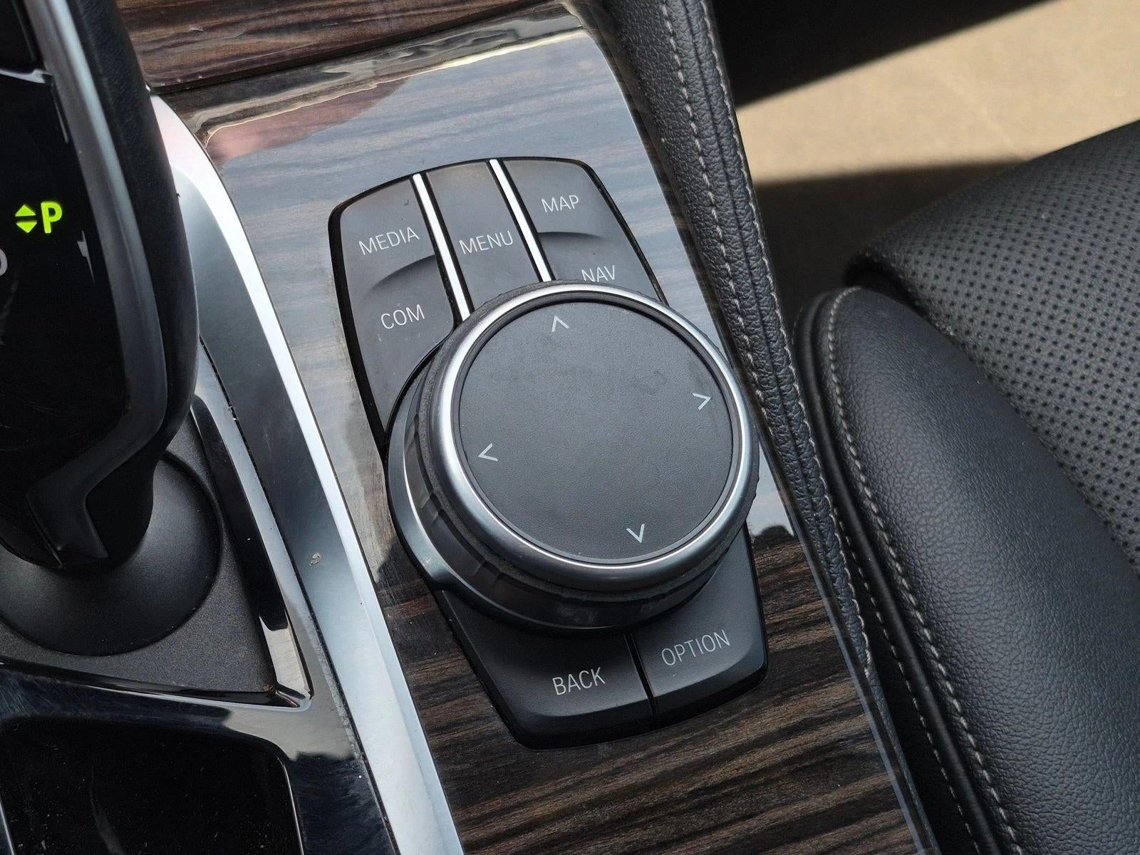 2022 BMW 530e Plug-In Hybrid