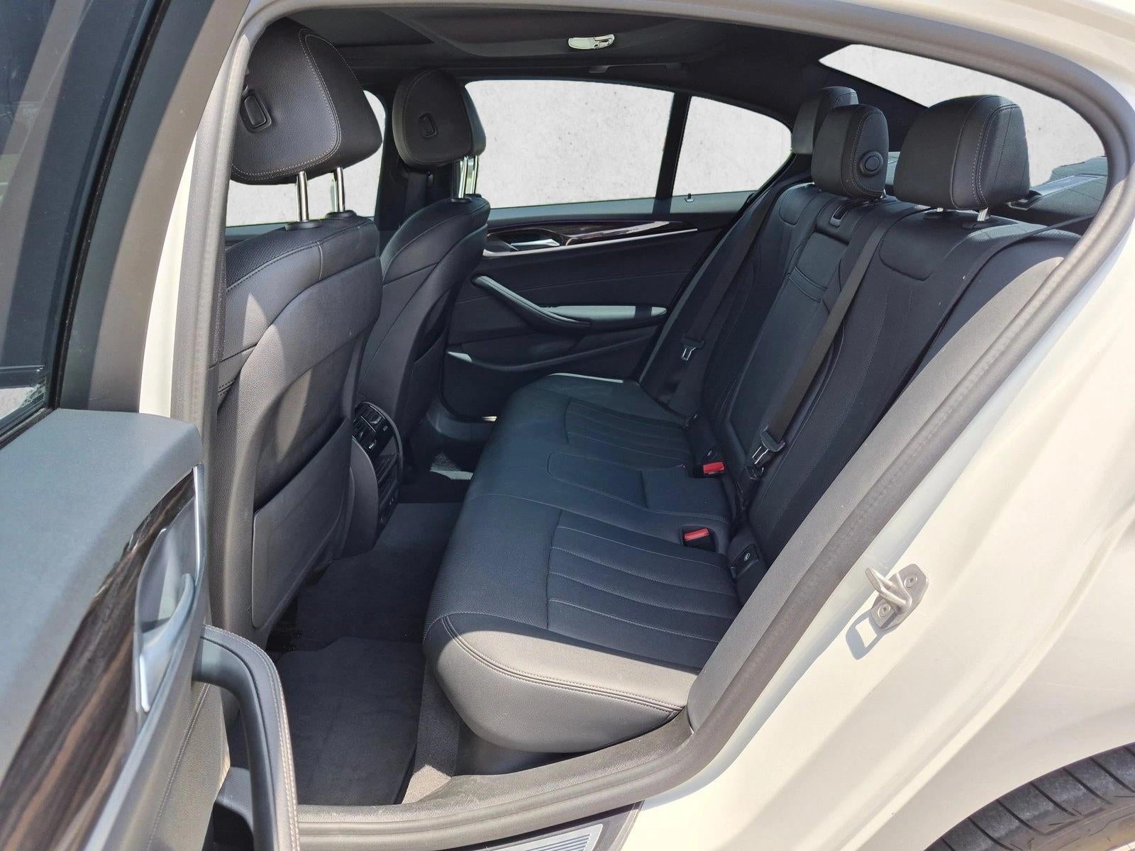 2022 BMW 530e Plug-In Hybrid