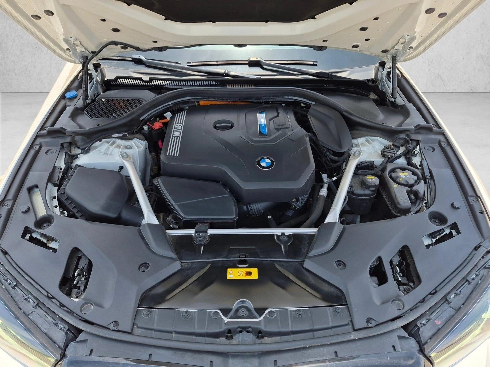 2022 BMW 530e Plug-In Hybrid