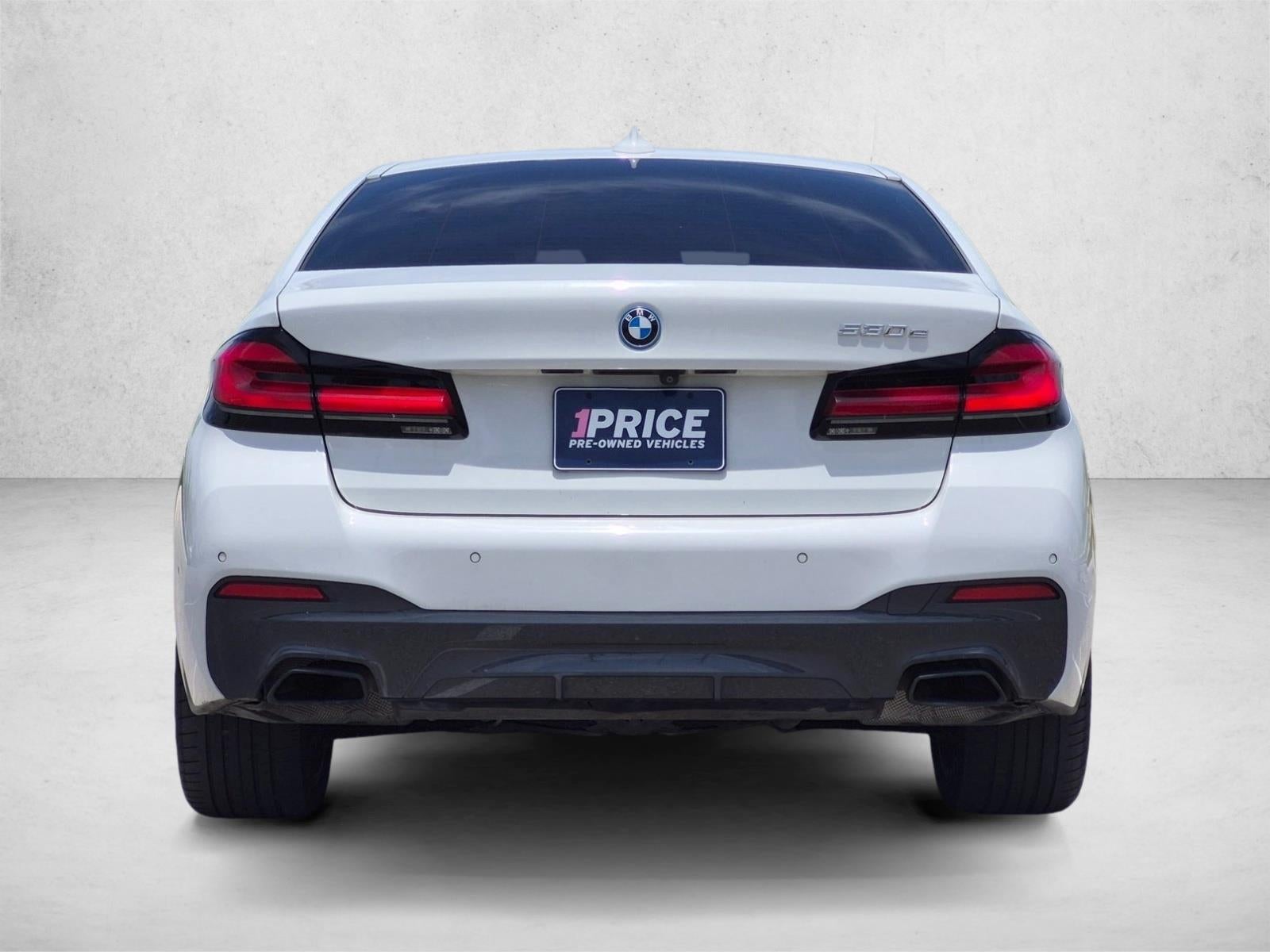 2022 BMW 530e Plug-In Hybrid