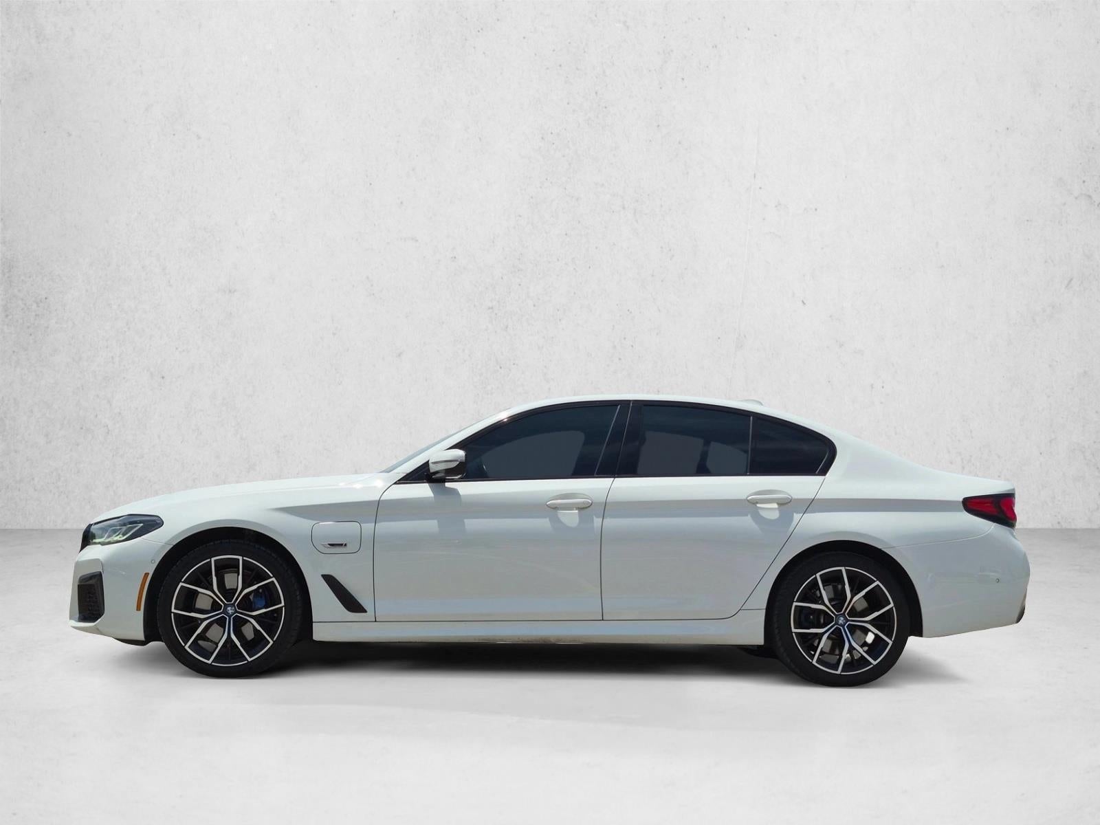 2022 BMW 530e Plug-In Hybrid