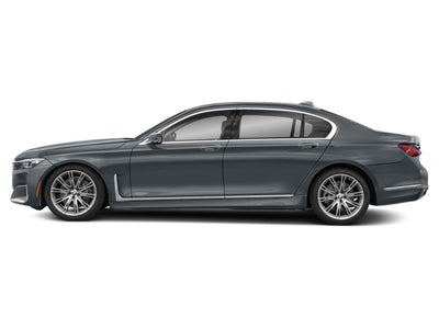 2022 BMW 740i Sedan