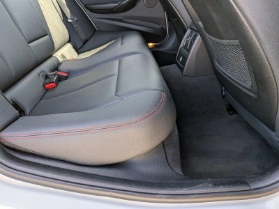 2018 BMW 330e iPerformance Plug-In Hybrid