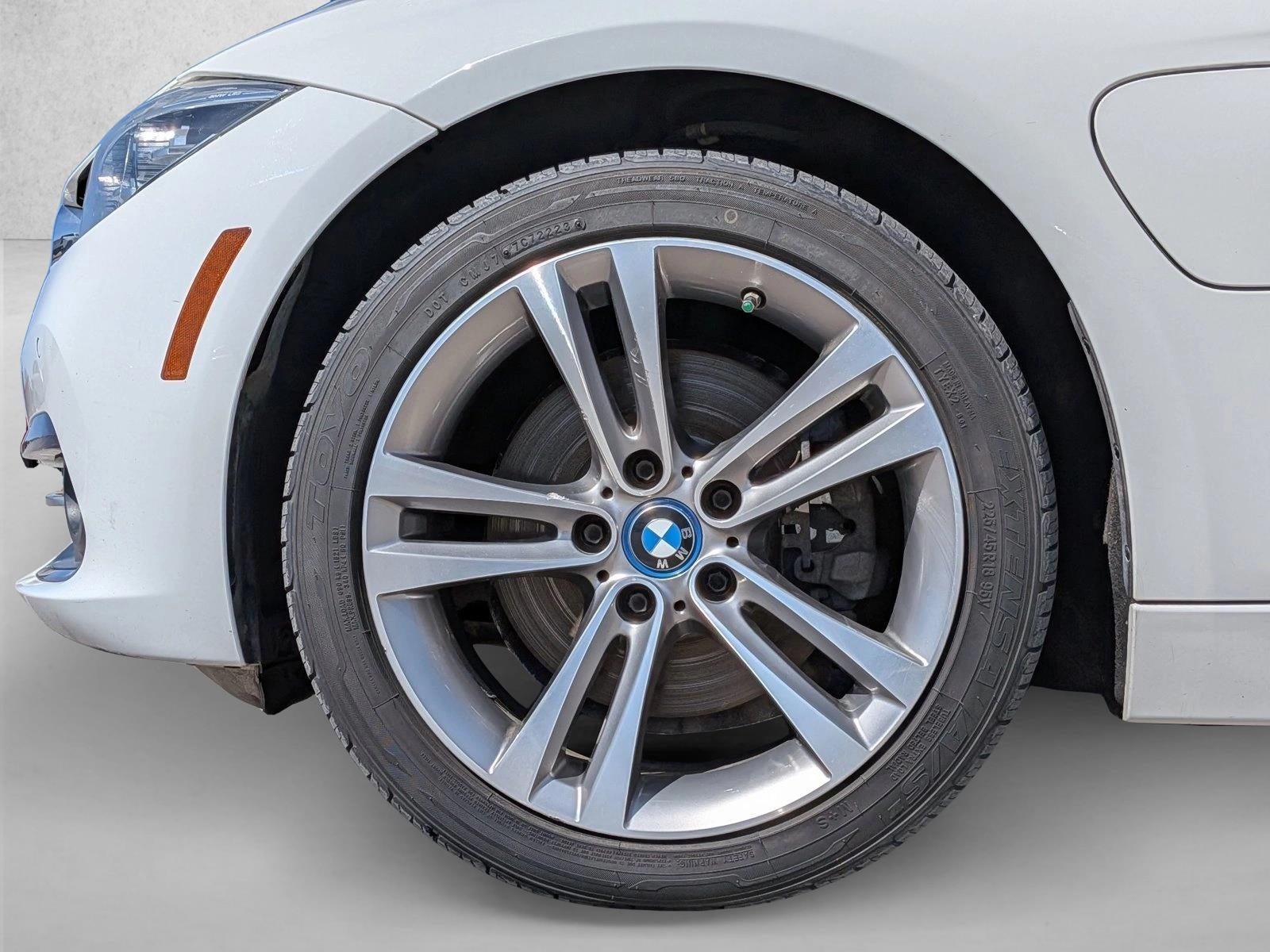 2018 BMW 330e iPerformance Plug-In Hybrid