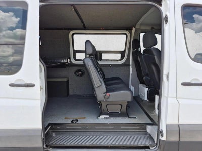 2017 Mercedes-Benz Sprinter Cargo Van 2500 Standard Roof V6 144" Worker RWD