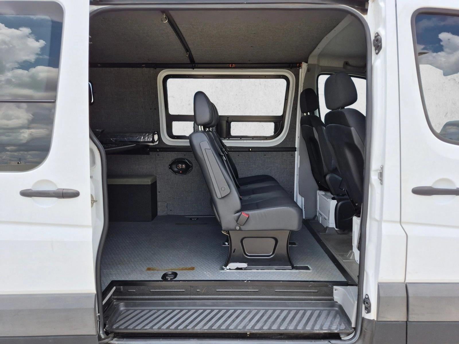 2017 Mercedes-Benz Sprinter Cargo Van 2500 Standard Roof V6 144" Worker RWD