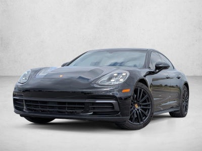 2018 Porsche Panamera RWD