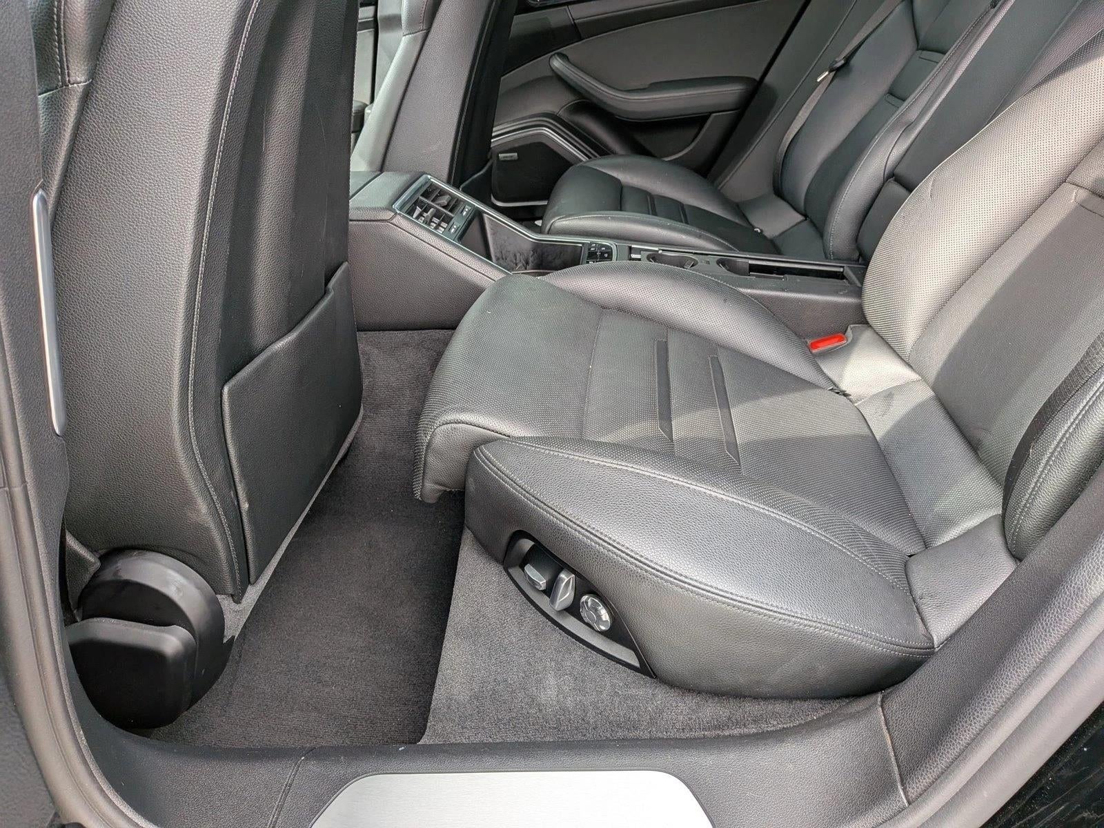 2018 Porsche Panamera RWD