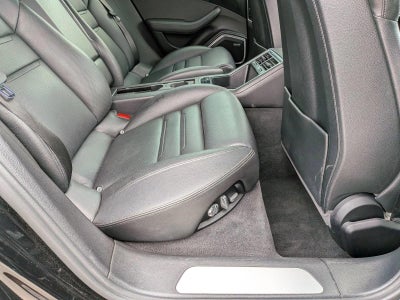 2018 Porsche Panamera RWD