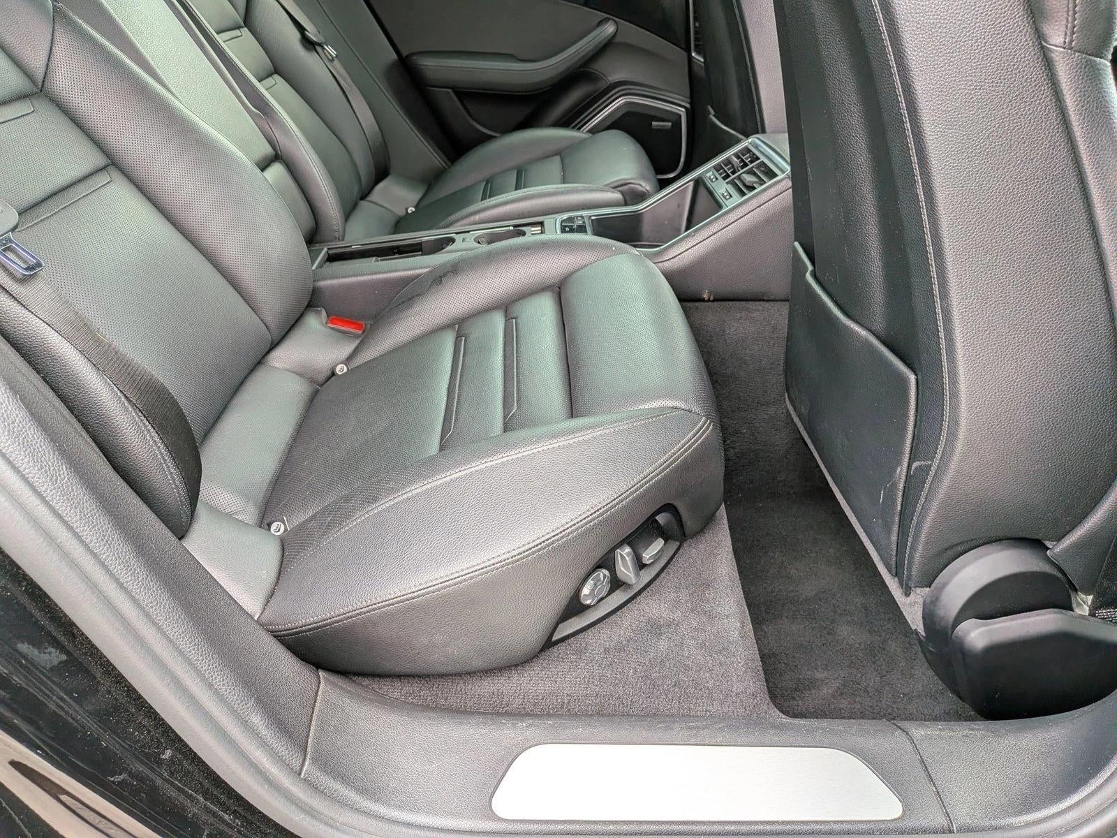 2018 Porsche Panamera RWD