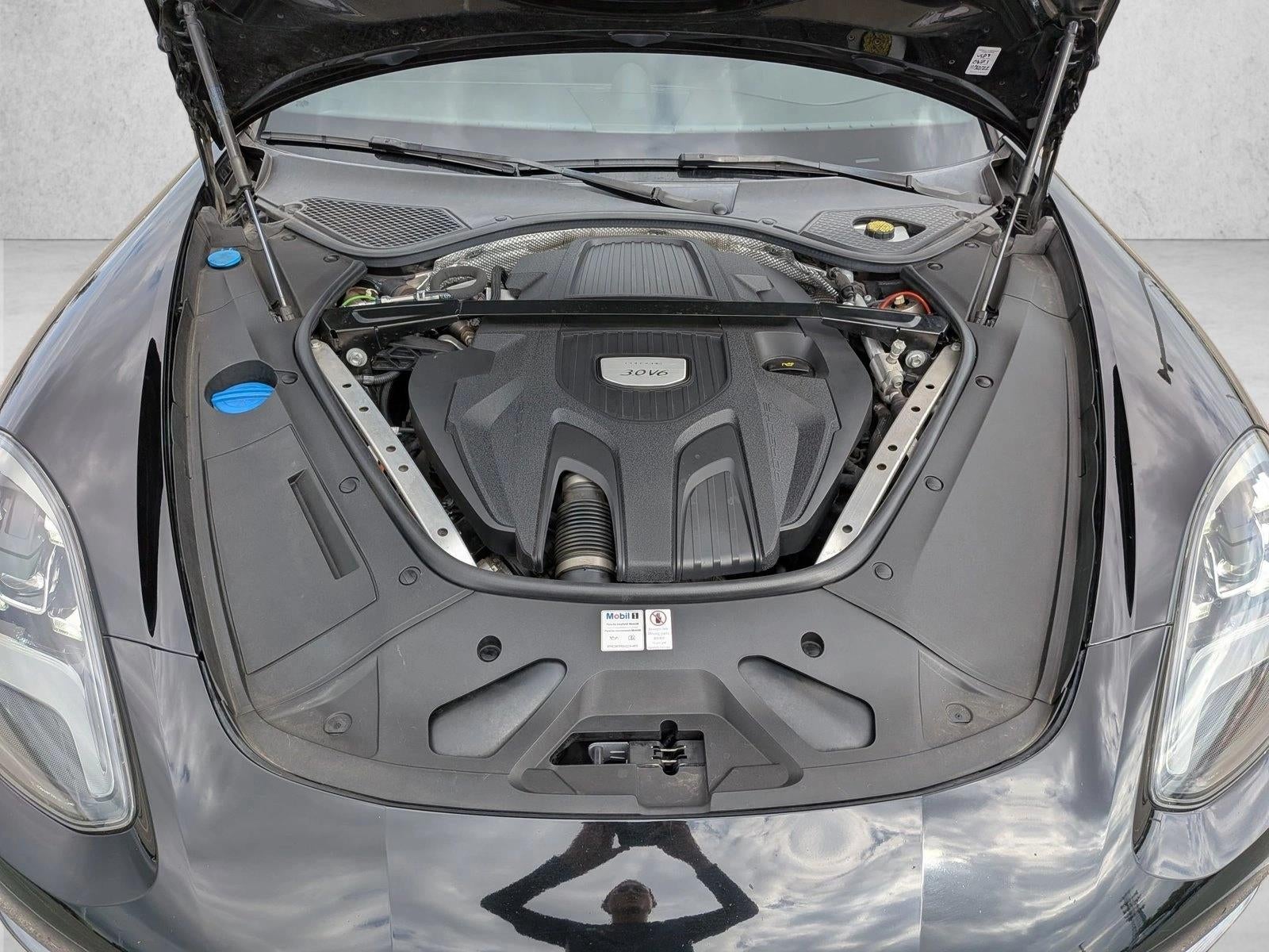 2018 Porsche Panamera RWD