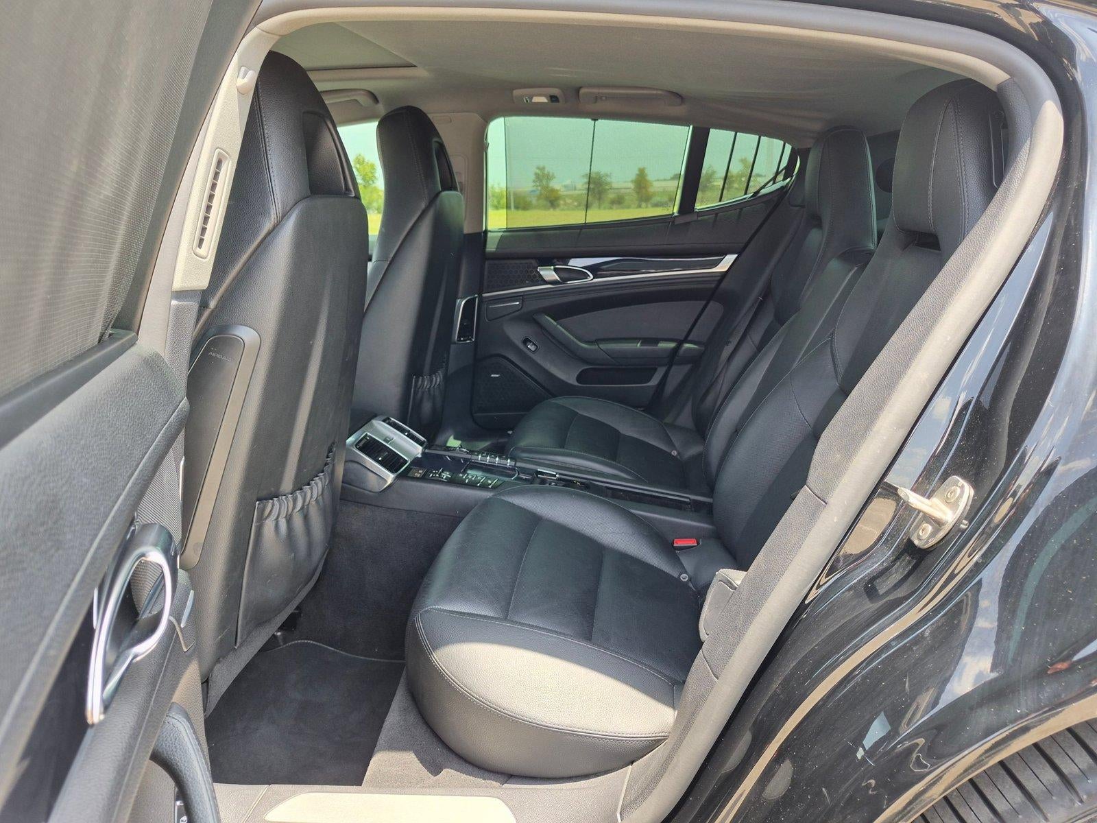 2015 Porsche Panamera 4dr HB 4S