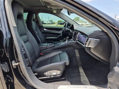 2015 Porsche Panamera 4dr HB 4S