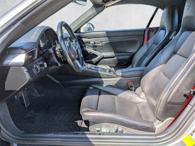 2017 Porsche 911 Carrera GTS Cabriolet