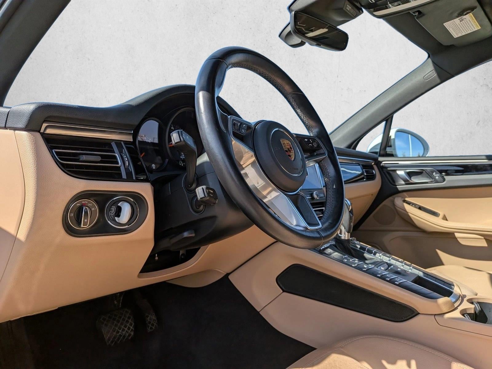 2021 Porsche Macan AWD