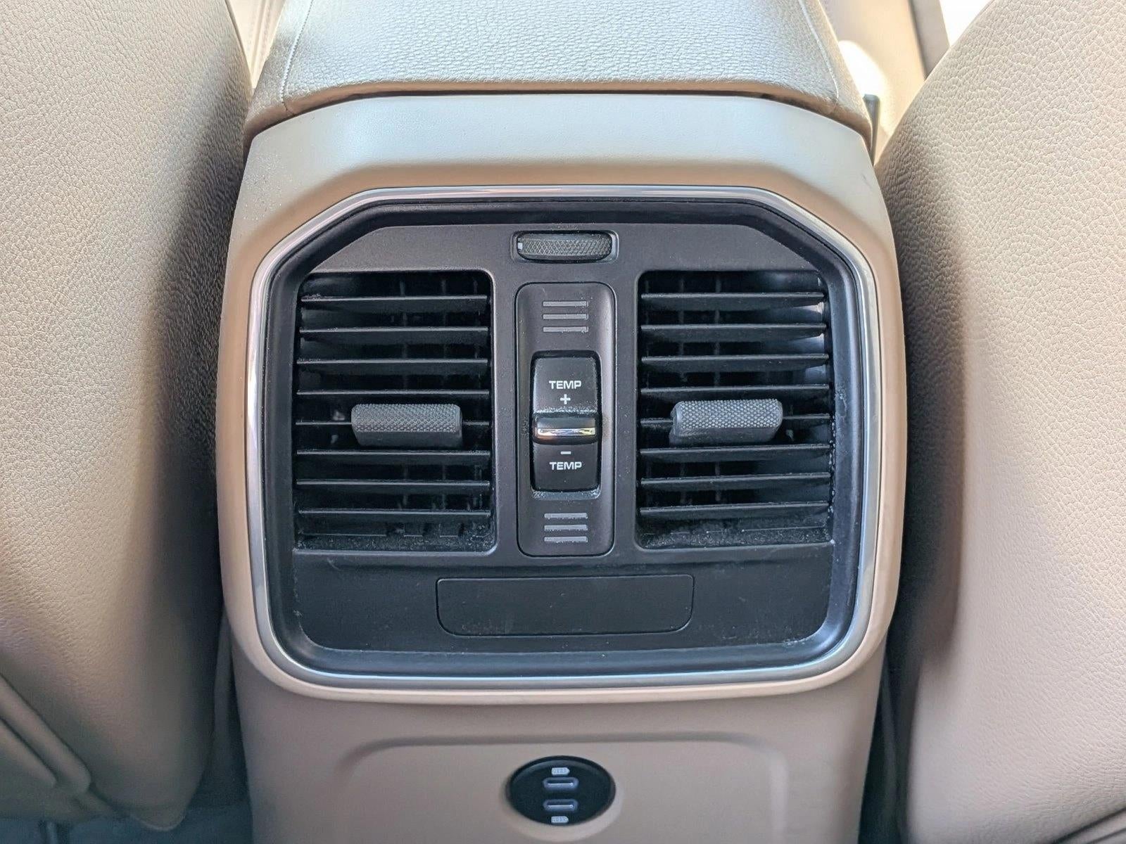 2021 Porsche Macan AWD