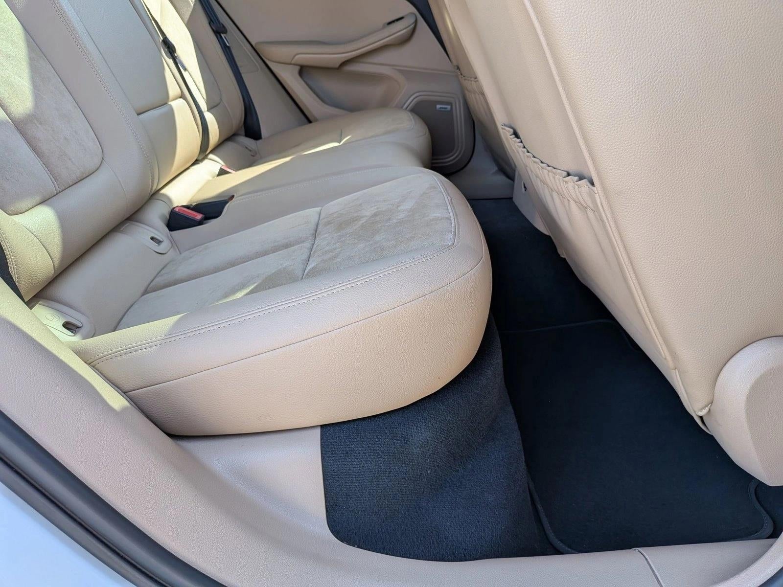 2021 Porsche Macan AWD