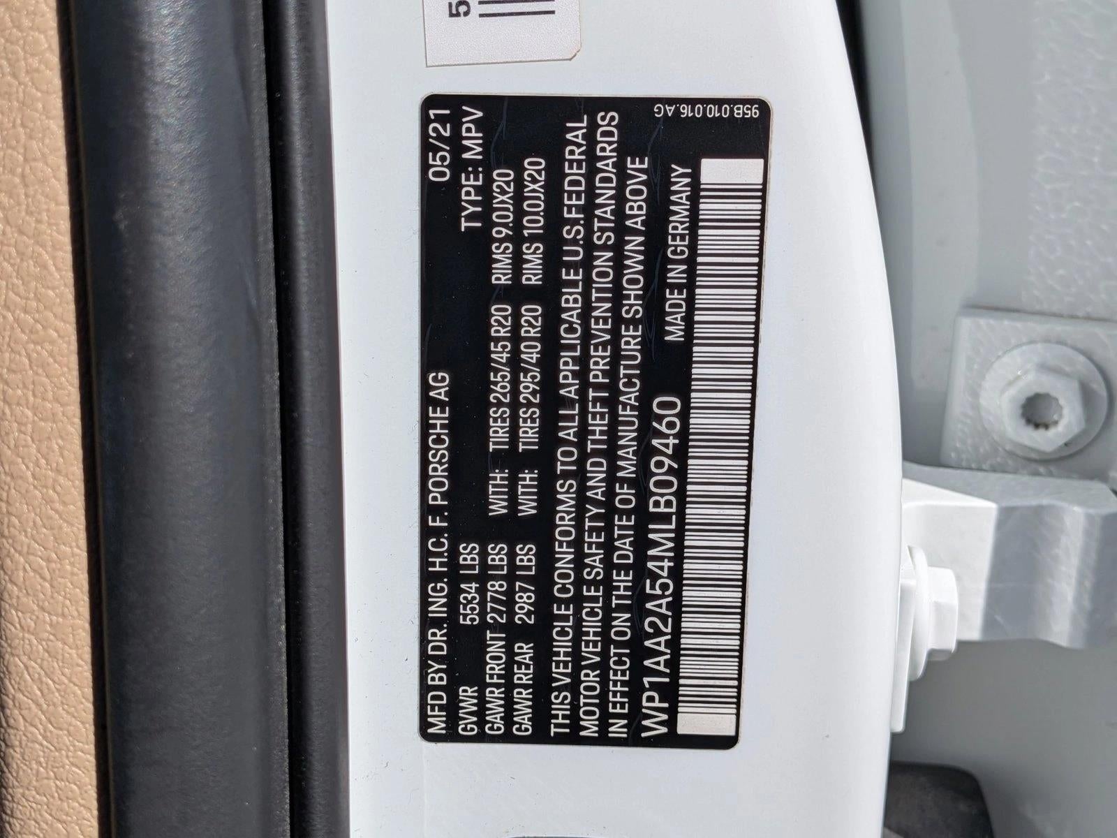 2021 Porsche Macan AWD