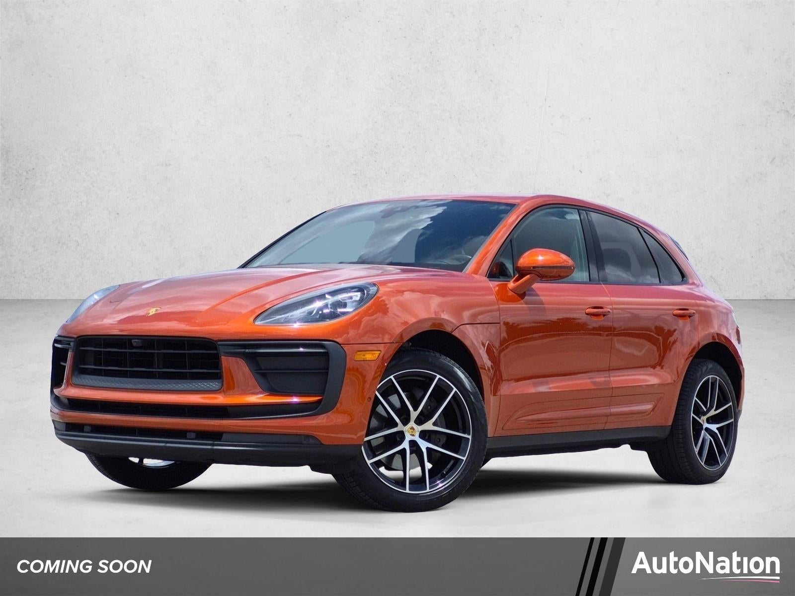 2022 Porsche Macan AWD