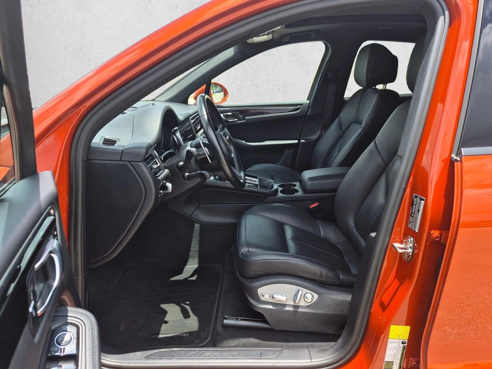 2022 Porsche Macan AWD