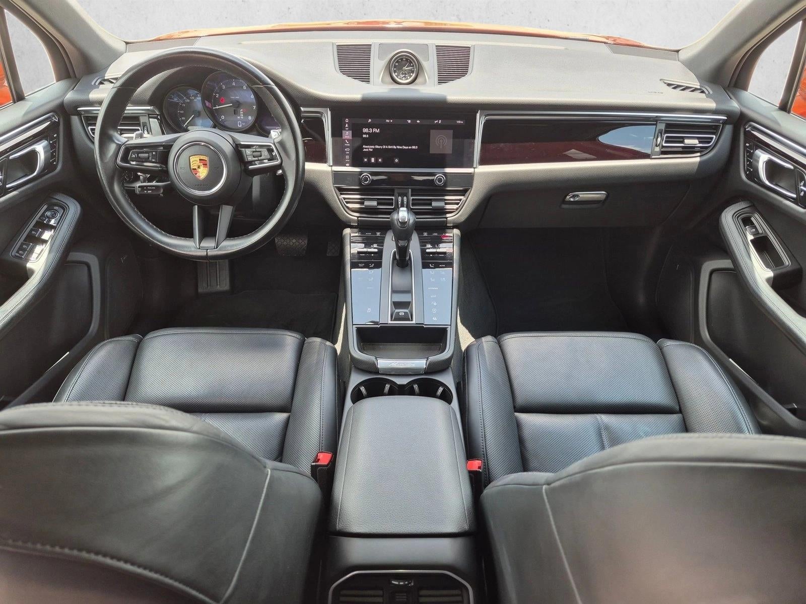 2022 Porsche Macan AWD