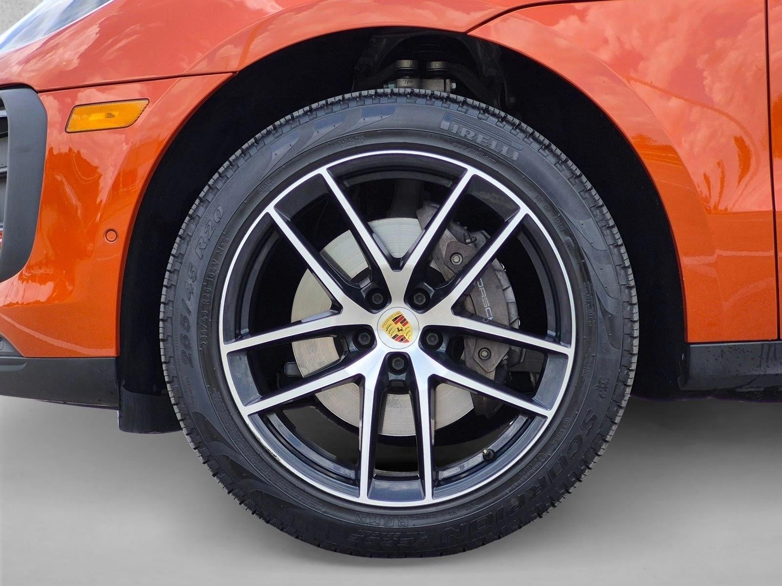 2022 Porsche Macan AWD