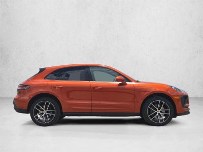 2022 Porsche Macan AWD