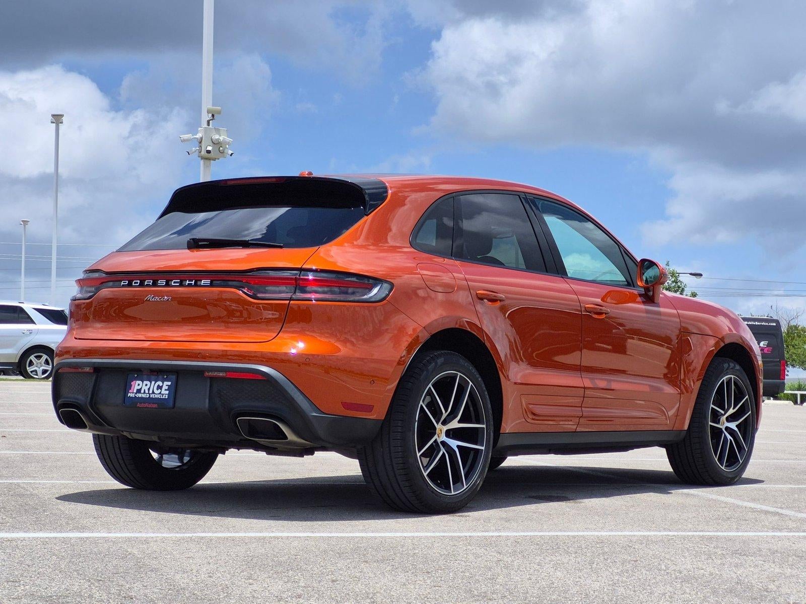 2022 Porsche Macan AWD
