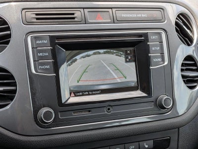 2016 Volkswagen Tiguan 2WD 4dr Auto S