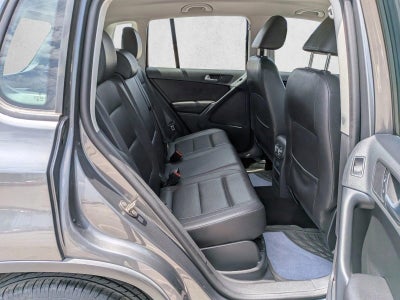 2016 Volkswagen Tiguan 2WD 4dr Auto S