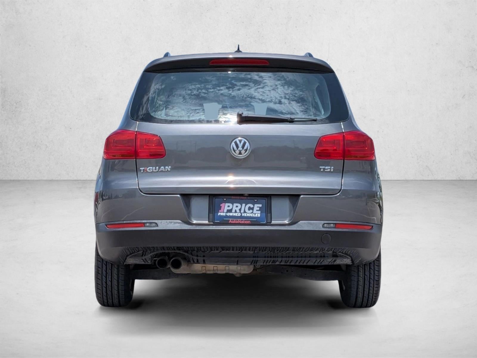 2016 Volkswagen Tiguan 2WD 4dr Auto S