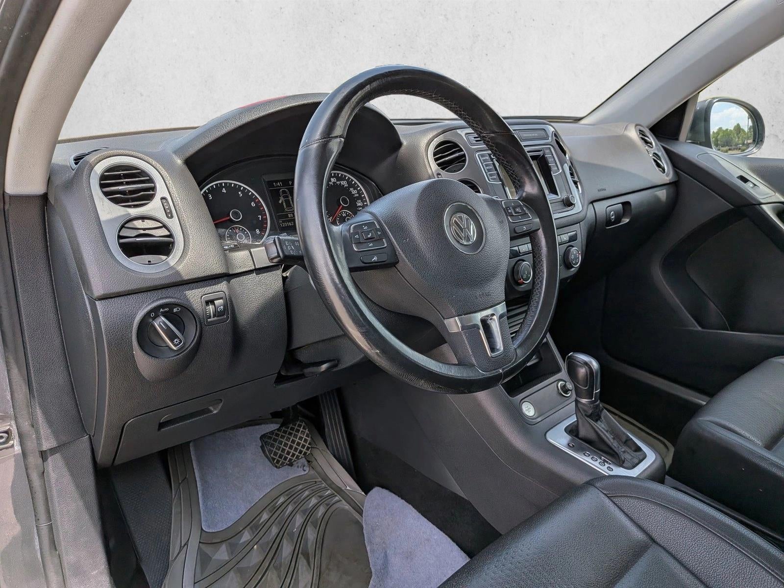 2016 Volkswagen Tiguan 2WD 4dr Auto S