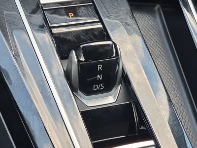 2023 Volkswagen Golf GTI 2.0T 40th Anniversary Edition DSG