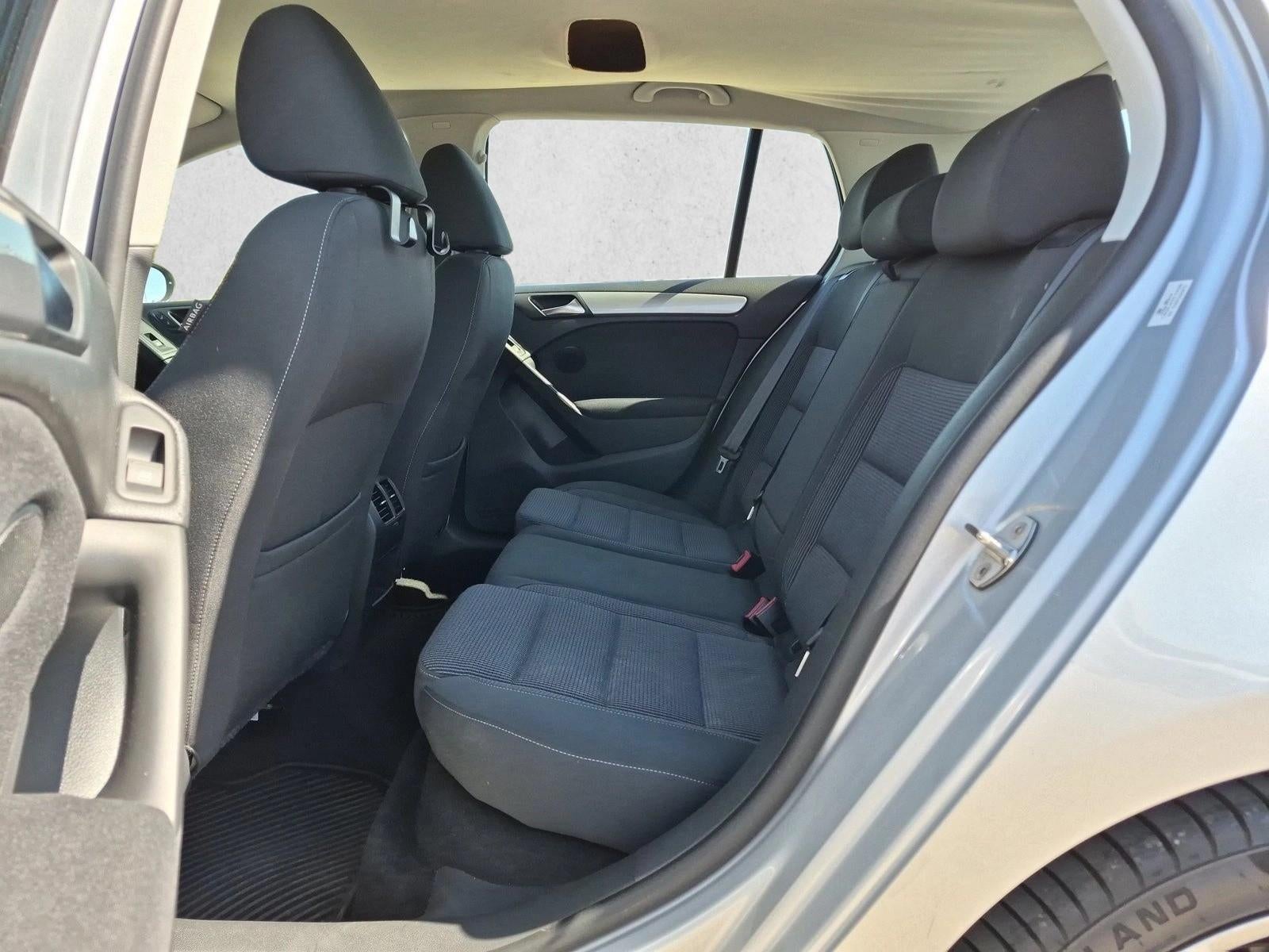 2014 Volkswagen Golf 4dr HB DSG TDI