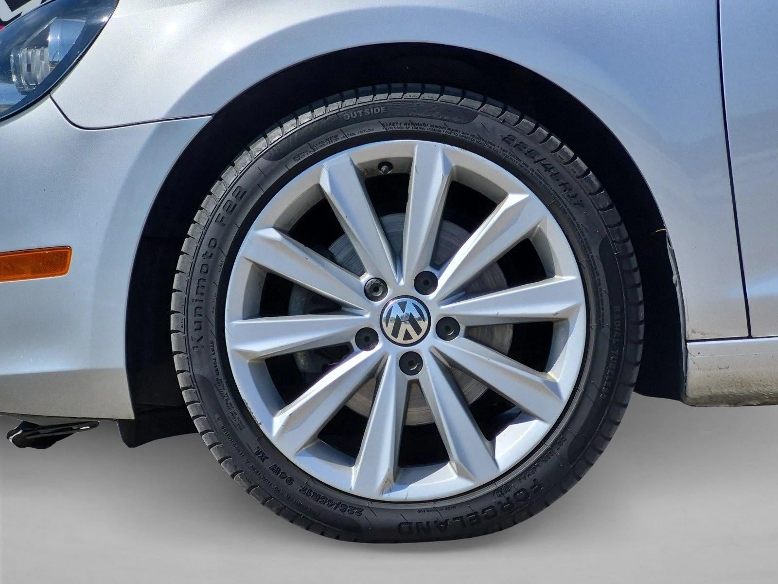2014 Volkswagen Golf 4dr HB DSG TDI