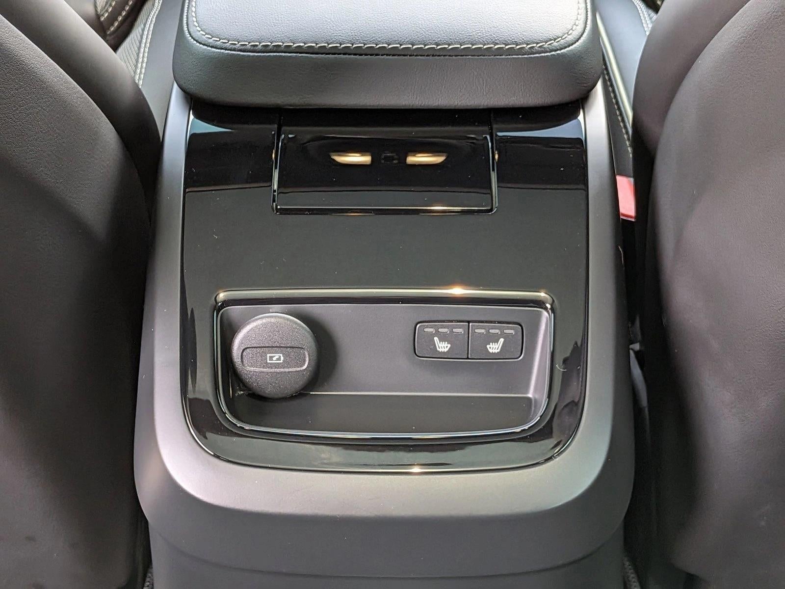 2025 Volvo V60 Plug-In Hybrid T8 AWD Polestar Engineered