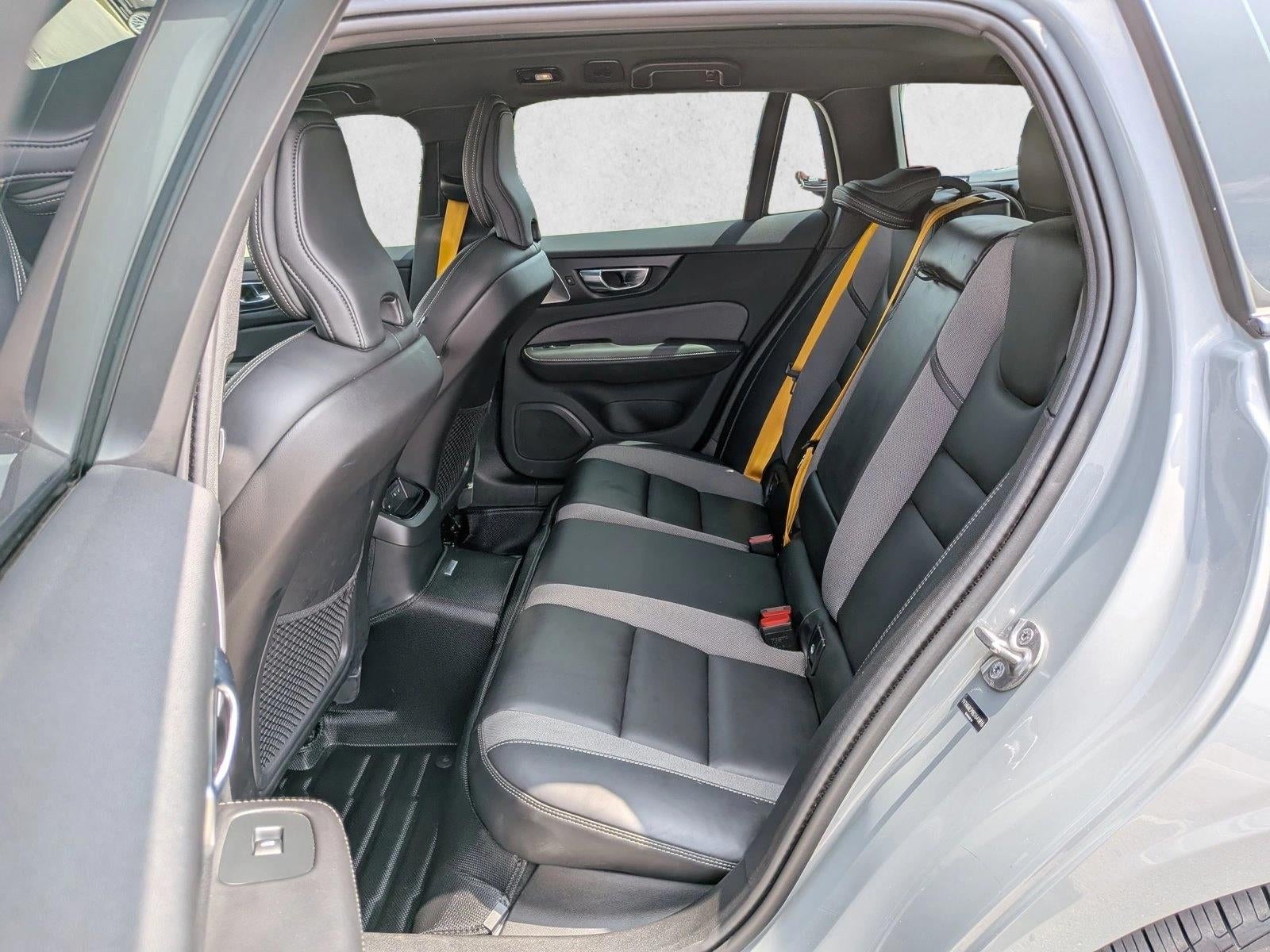 2025 Volvo V60 Plug-In Hybrid T8 AWD Polestar Engineered